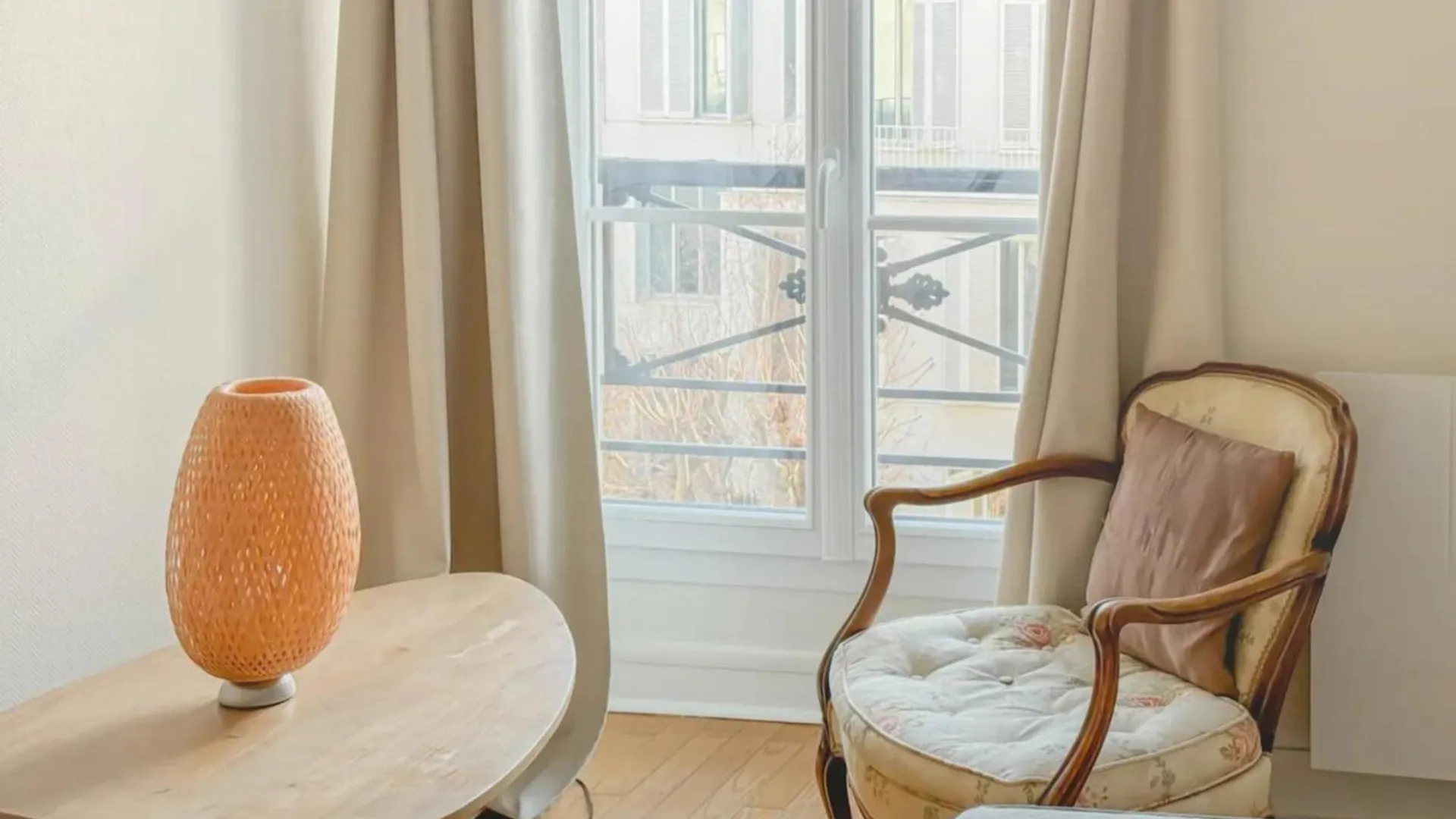 Flexliving - T2 - Guy De La Brosse Apartment Paris