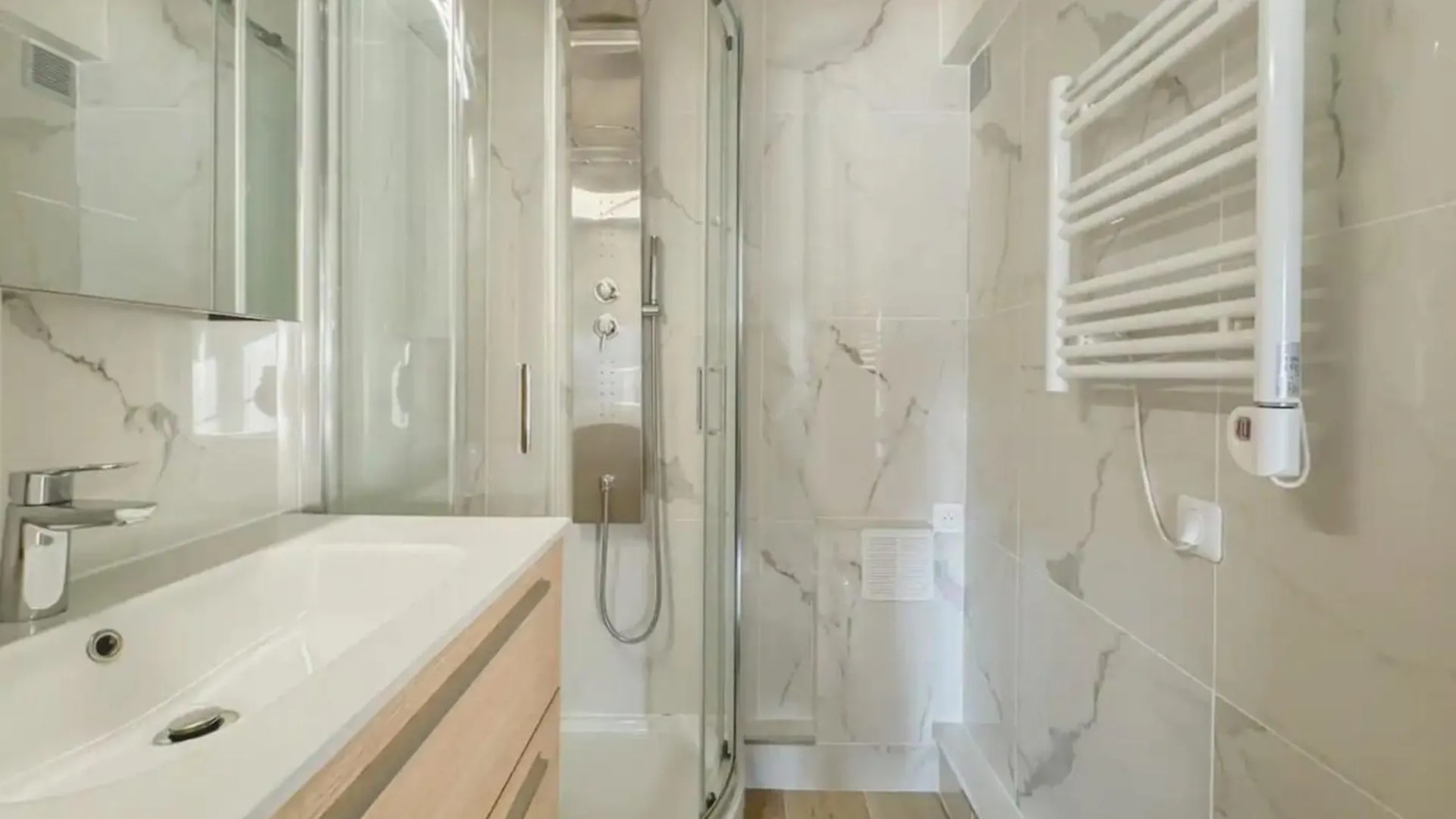 Flexliving - T2 - Guy De La Brosse Apartment Paris